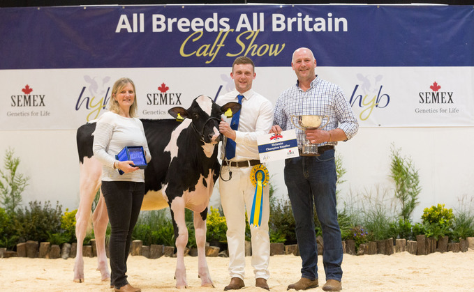 Young breeders talent shines bright at All Britain All Breeds