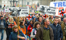 Farmers target supermarkets in supply chain protests