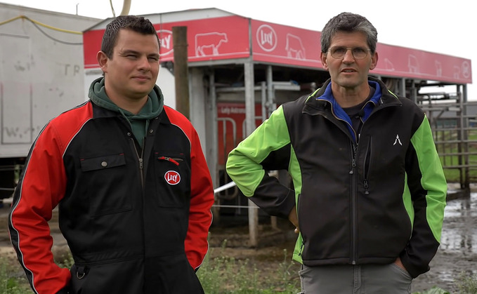 Simon Samson (left) and his father Joost.