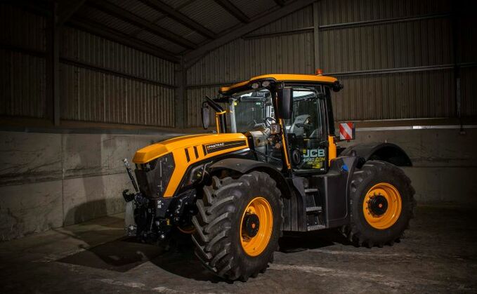 On Test: JCB Fastrac 4220 iCON